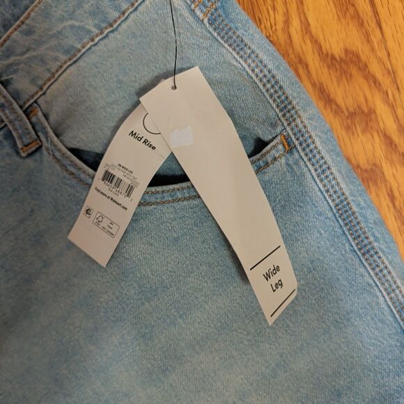 NO Boundaries Jeans Women’s Size 18 Light Enzyme W Tint Denim Wide Leg Zip NEW - Picture 12 of 15